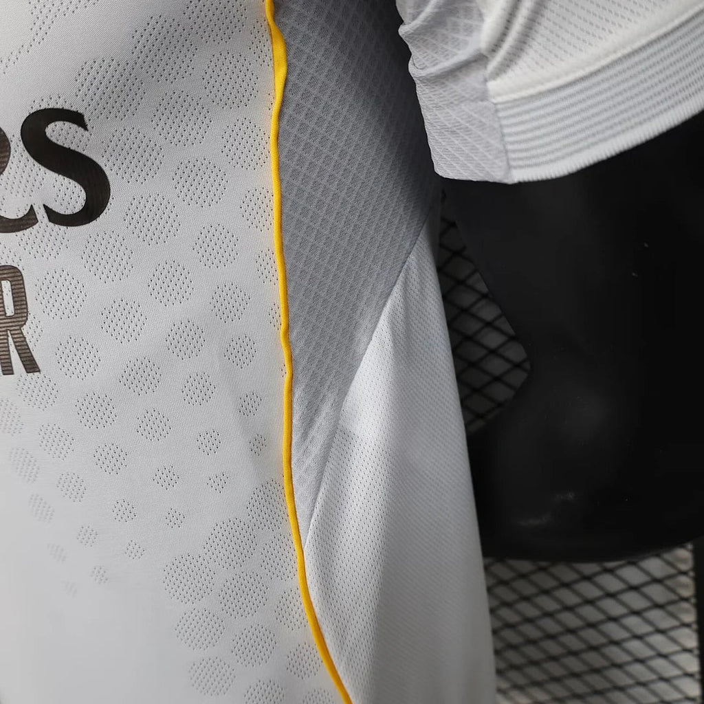 Real Madrid 2025/2026 Local Kit