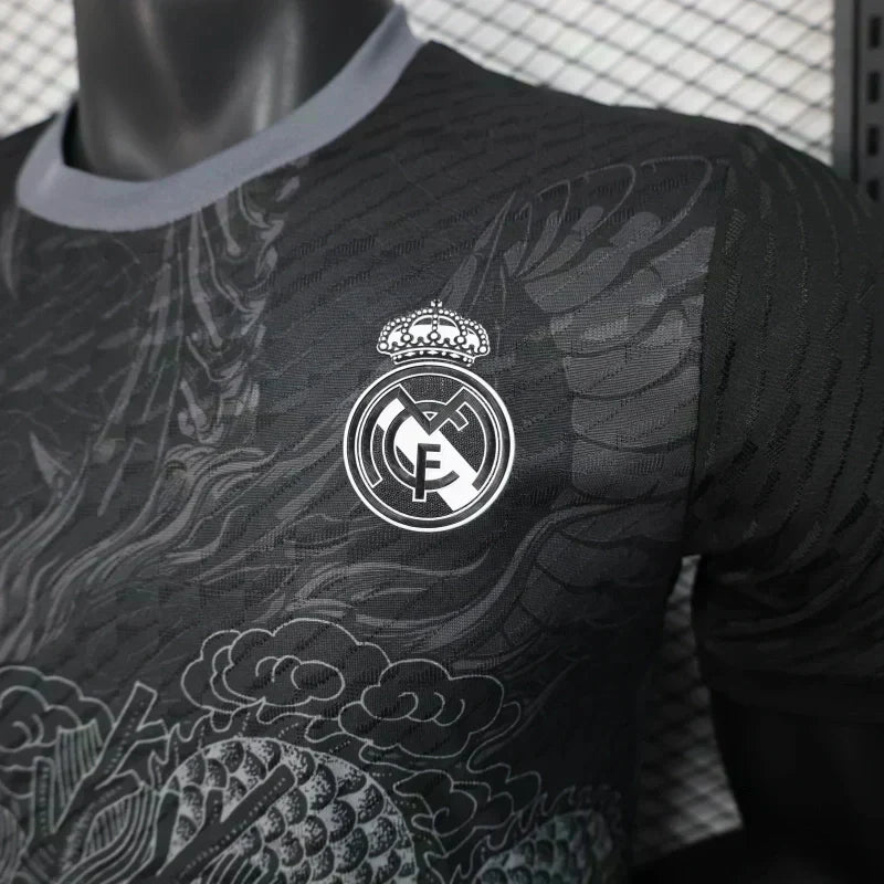 Real Madrid "Lunar Shard" Edición Especial