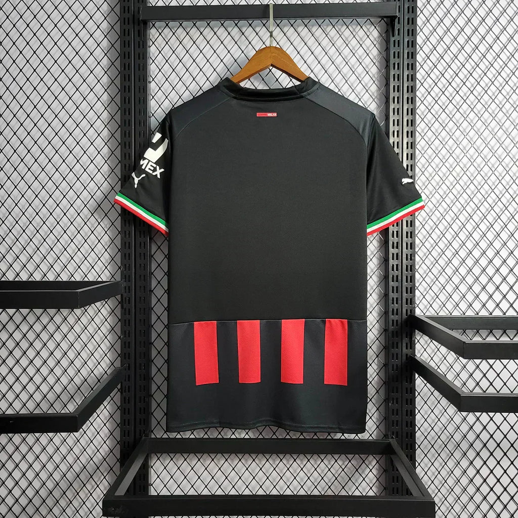 2022/2023 AC Milan Local