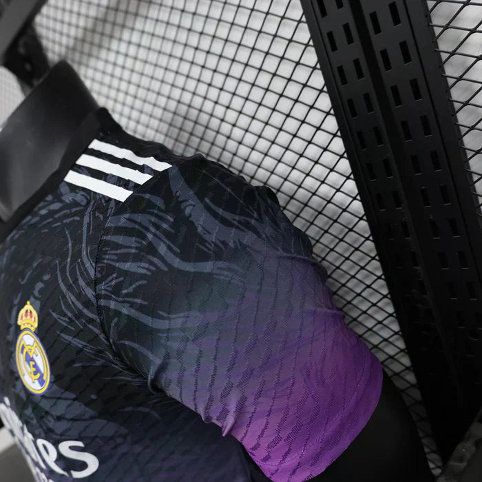 Real Madrid "Obsidian Dragon" Edición Especial