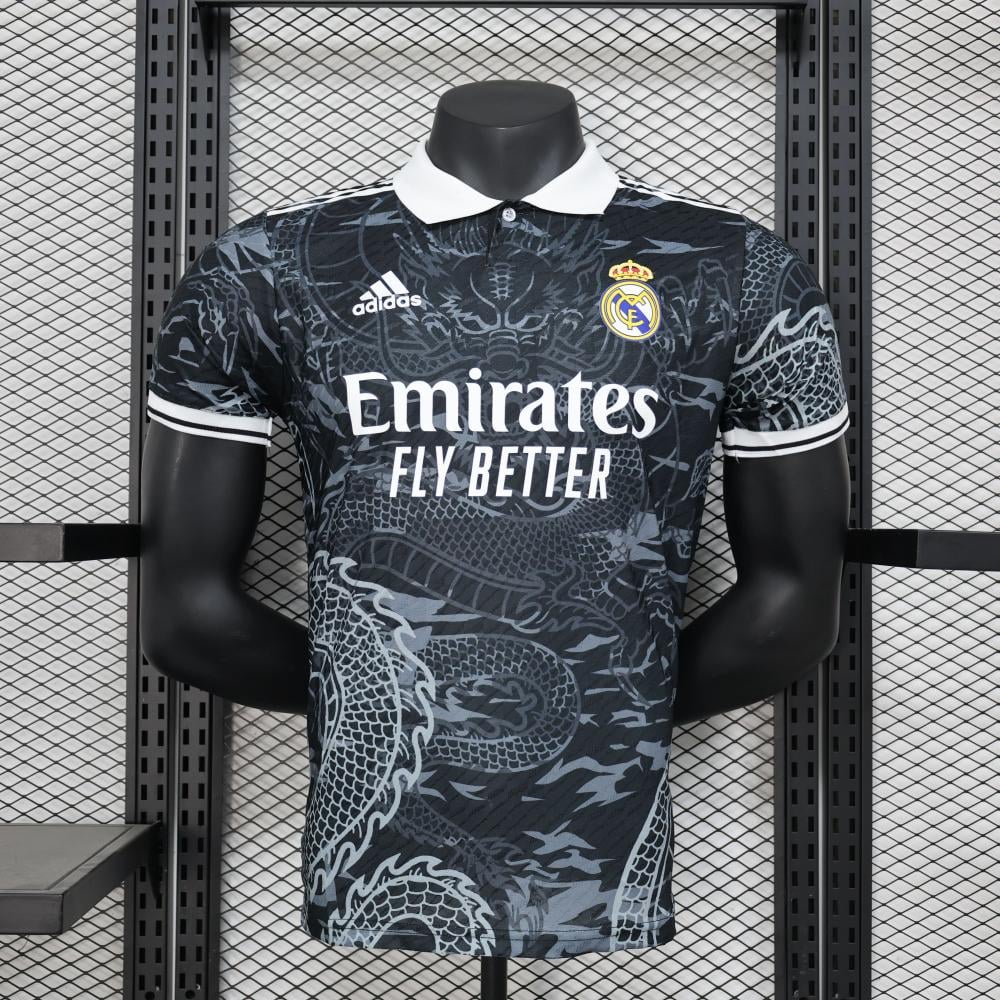 Real Madrid "Dragón Negro" Edición Especial