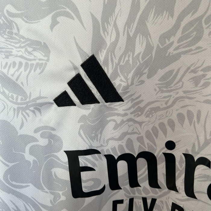 Real Madrid "Emerald Flame" Edición Especial