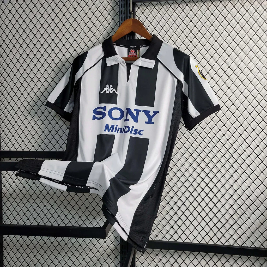 1997-1998 Retro Juventus Local