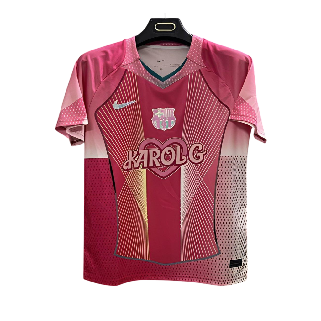 Karol G x Barcellona rosa