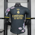 Real Madrid "Midnight Blossom" Edición Especial