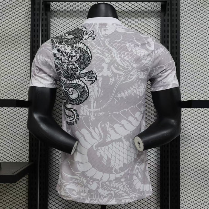 Real Madrid "Golden Serpent" Edición Especial