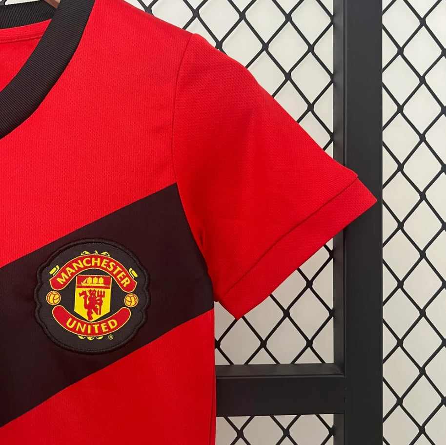 Manchester United Retro 2009/2010 Local Talla Niño