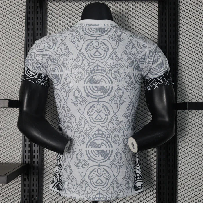 Real Madrid "Galactic Fortress" Edición Especial