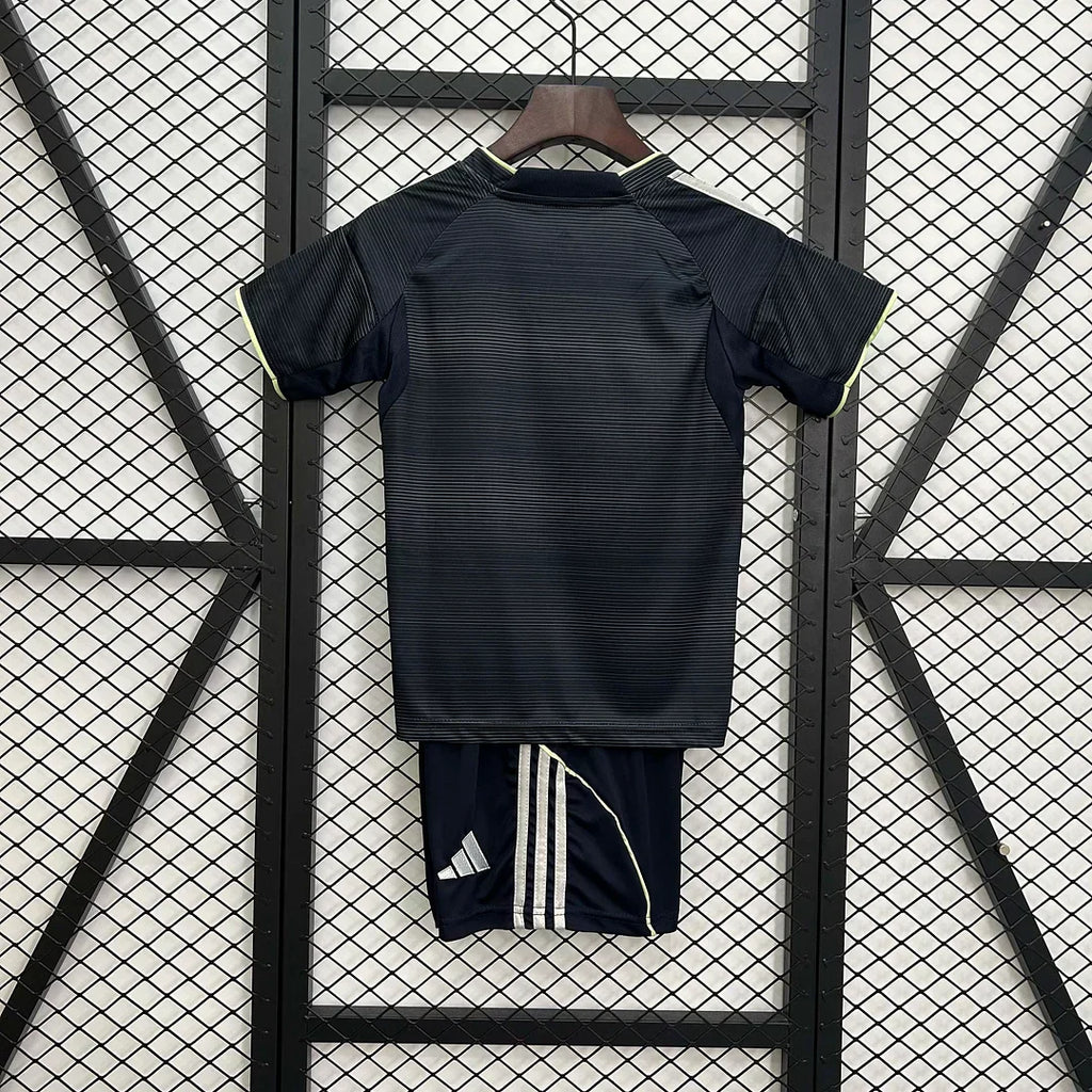 2025/2026 Real Madrid Visitante Kit Talla Niño