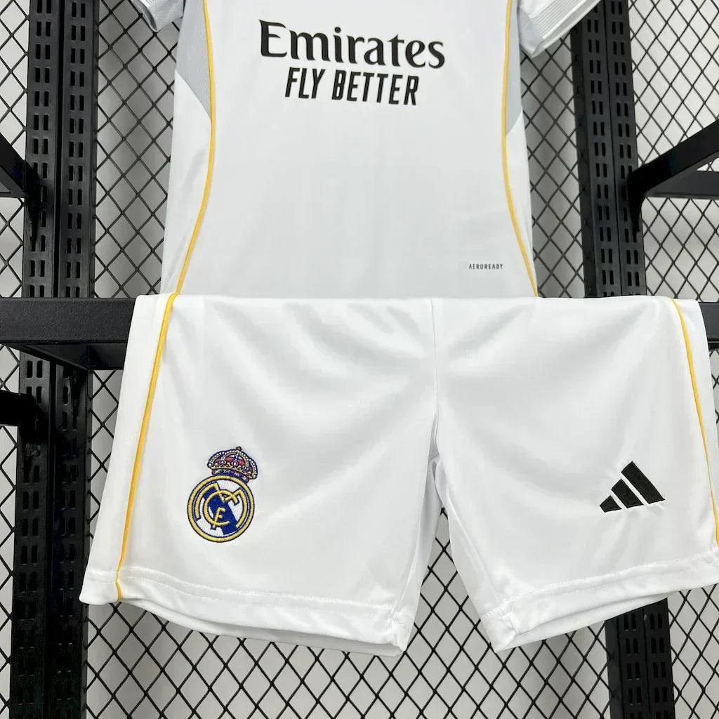 2025/2026 Real Madrid Local Kit Talla Niño