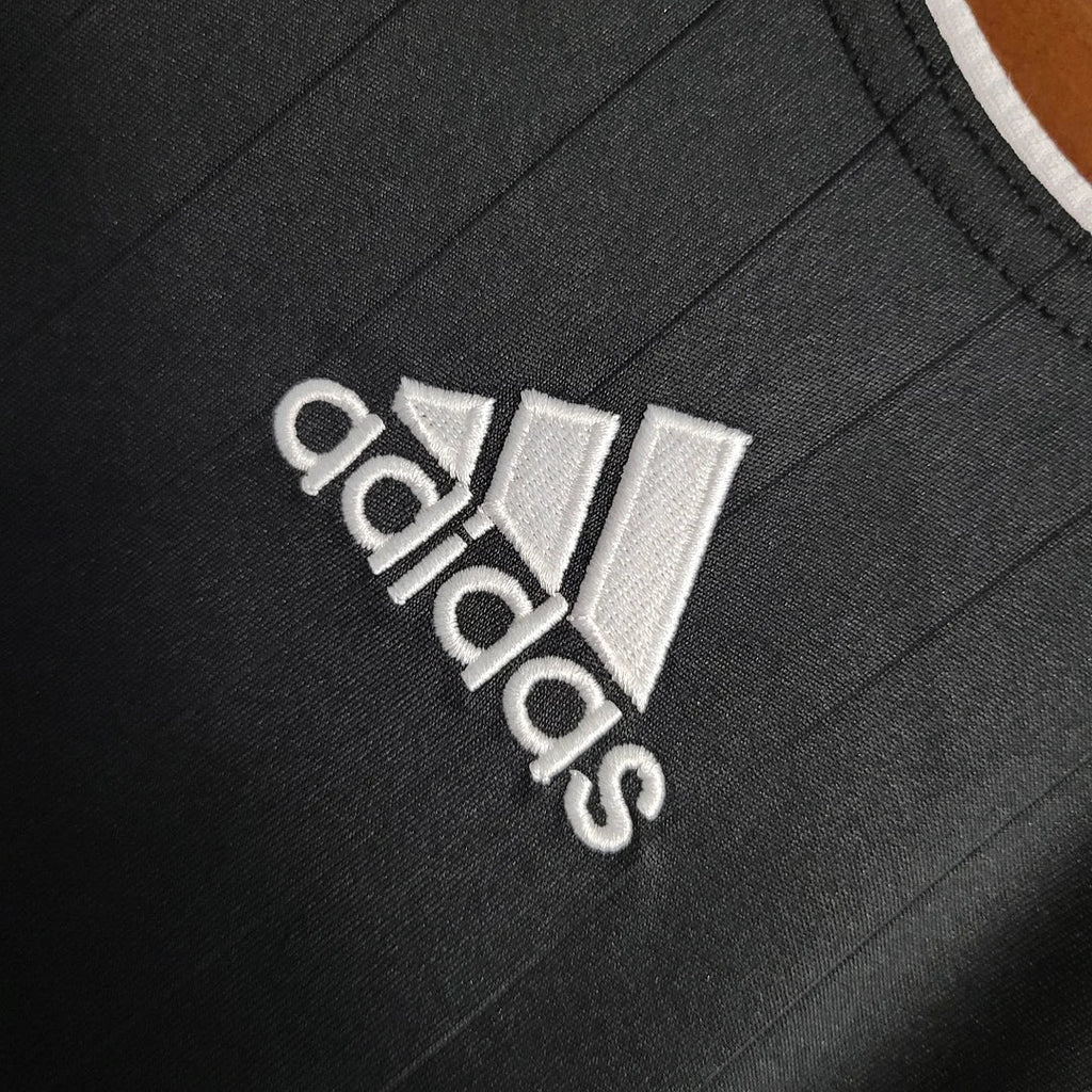2006/2007 Retro Real Madrid Visitante
